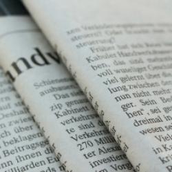 春から大学生で、第2外国語を選ばなければなりません。
中国語、韓国語、スペイン語、フランス語、ドイツ語があります。

私は航空会社に就職して、グランドスタッフか総合職につきたいと考えています。
英語以外にこの言語を学んでおくべきという言語がありましたら、教えていただきたいです。
（ペンネーム・マナさん/高校生）